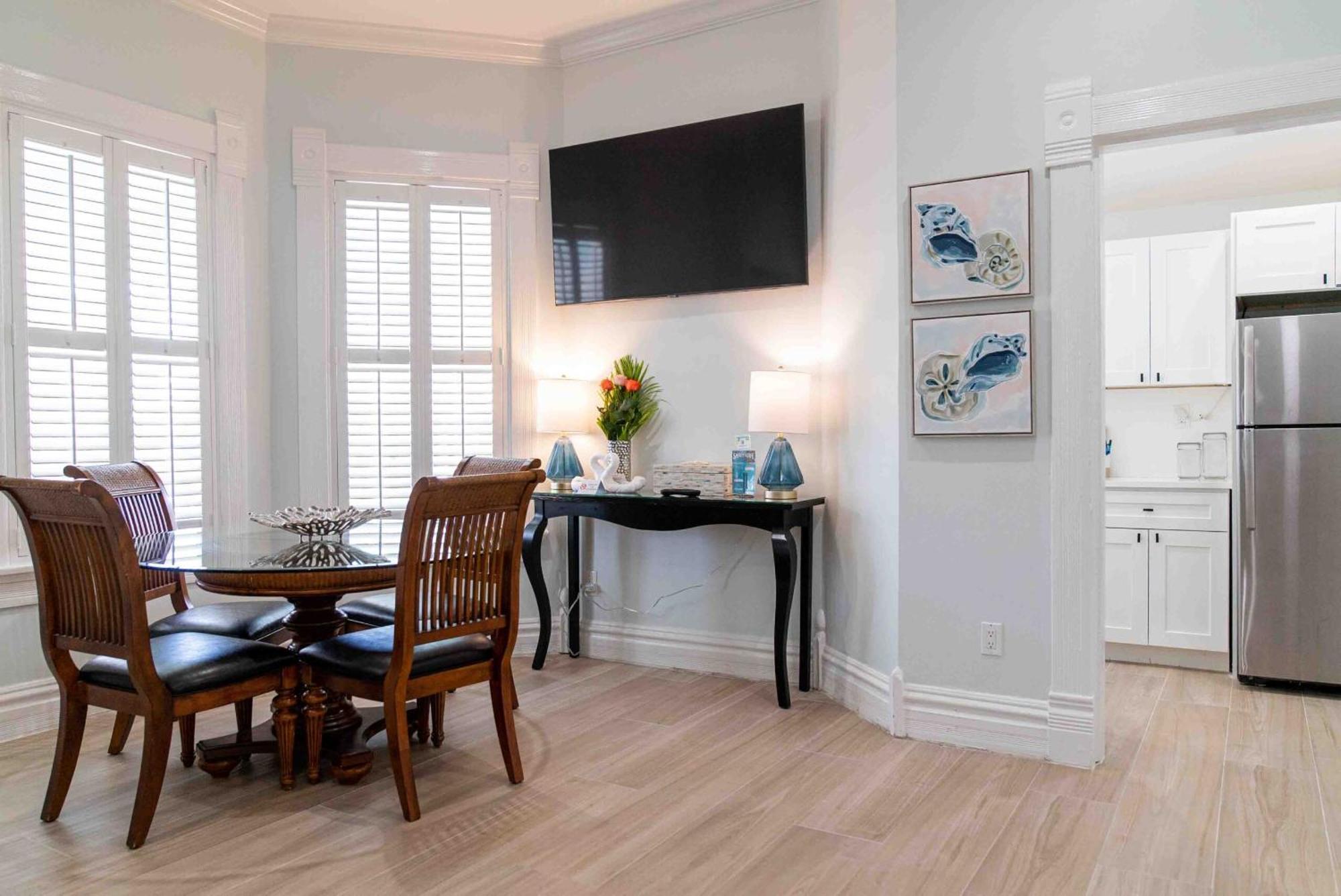 King Suite Ocean View,1552187593:JPEG