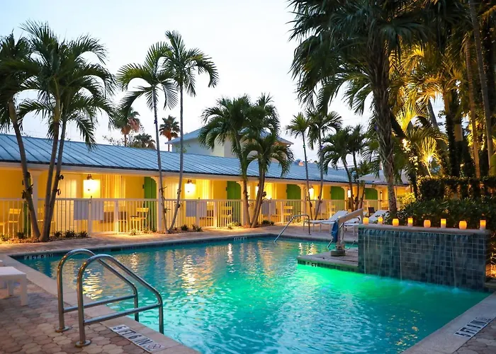Hot Tub in Room Almond Tree Inn - Adults Only