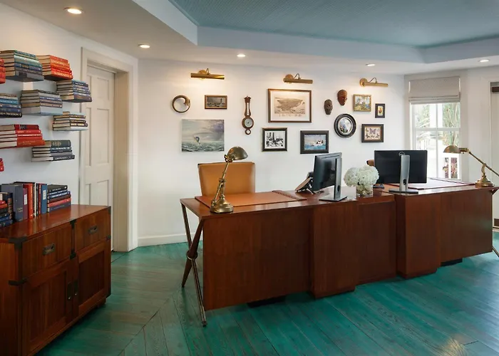 Luxury hotel only: Hyatt Vacation Club At Sunset Harbor